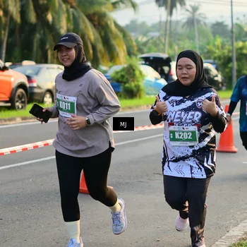 Runner Photo 4399810