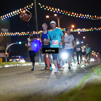 Runner Photo 4399813