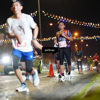 Runner Photo 4399848
