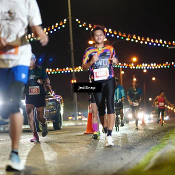 Runner Photo 4399897