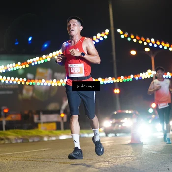Runner Photo 4399951