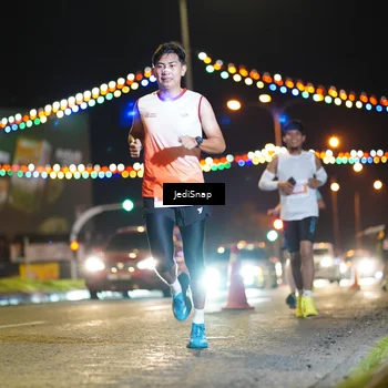 Runner Photo 4399973