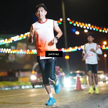 Runner Photo 4399983