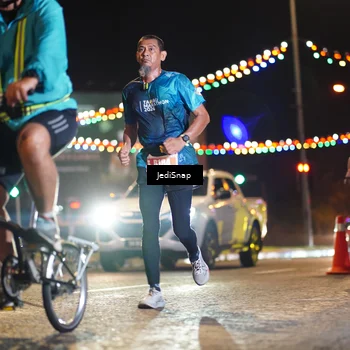 Runner Photo 4399984