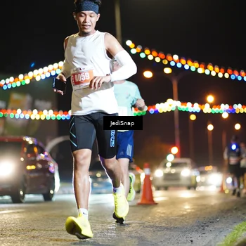 Runner Photo 4400024