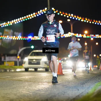 Runner Photo 4400030