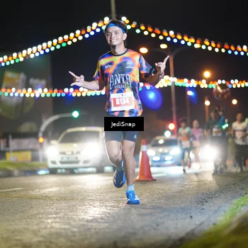 Runner Photo 4400107