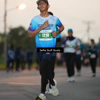 Runner Photo 4400220