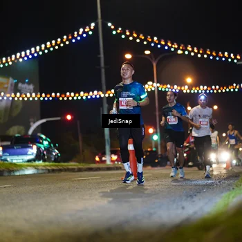 Runner Photo 4400247