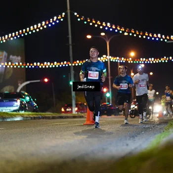 Runner Photo 4400268