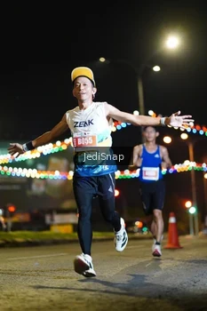 Runner Photo 4400332