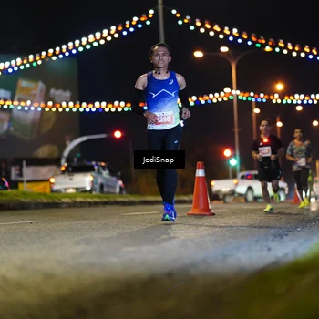 Runner Photo 4400370
