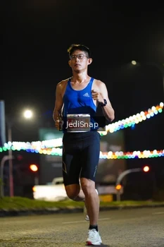 Runner Photo 4400374