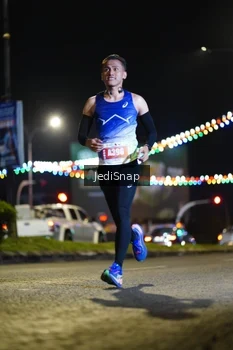 Runner Photo 4400399