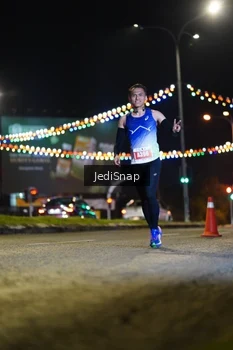 Runner Photo 4400404