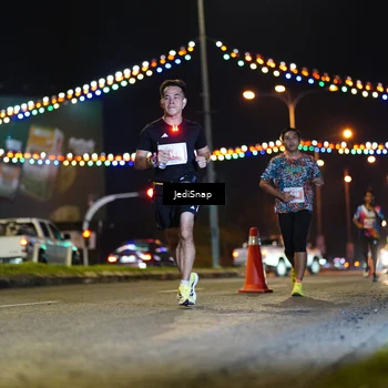 Runner Photo 4400415