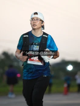 Runner Photo 4400418