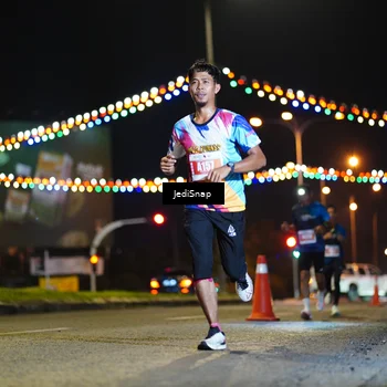 Runner Photo 4400473