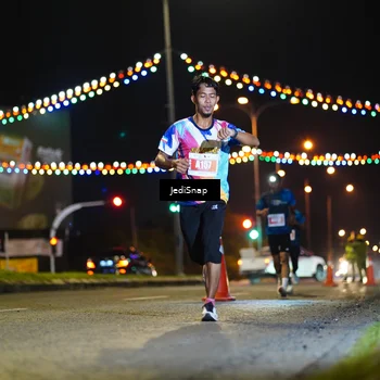 Runner Photo 4400483