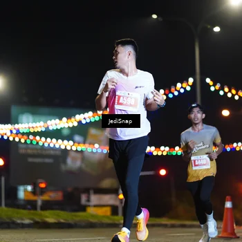 Runner Photo 4400612