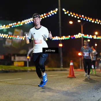 Runner Photo 4400646