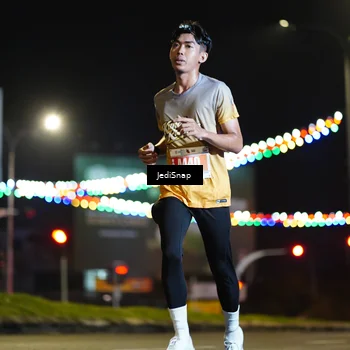 Runner Photo 4400656