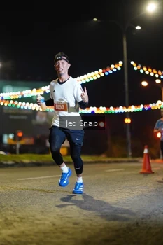 Runner Photo 4400669