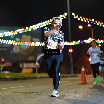 Runner Photo 4400689