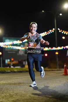 Runner Photo 4400711
