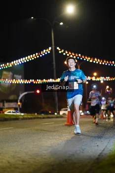 Runner Photo 4400737