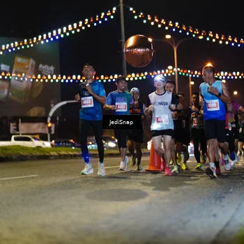 Runner Photo 4400812