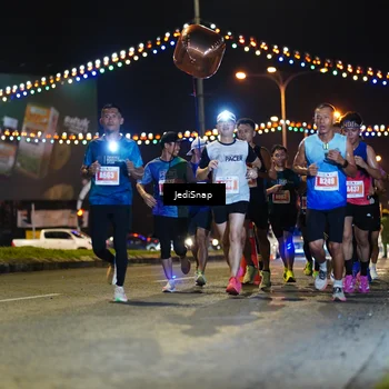 Runner Photo 4400818