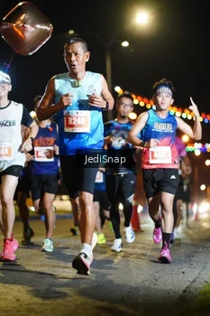 Runner Photo 4400855