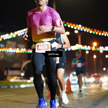 Runner Photo 4400892