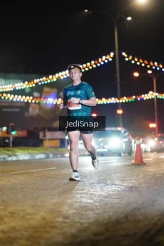 Runner Photo 4400909