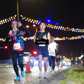 Runner Photo 4401032