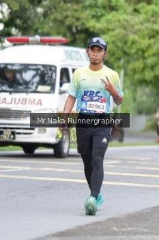 Runner Photo 44011