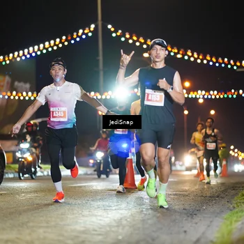 Runner Photo 4401180