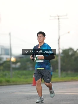 Runner Photo 4401615
