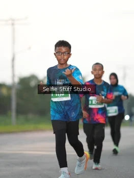 Runner Photo 4401660