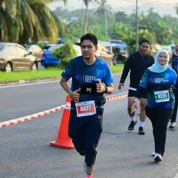 Runner Photo 4402205