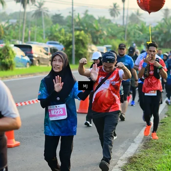 Runner Photo 4402339