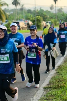 Runner Photo 4402463