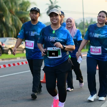 Runner Photo 4402619