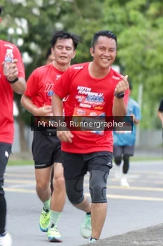 Runner Photo 44027