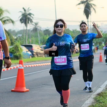 Runner Photo 4402701