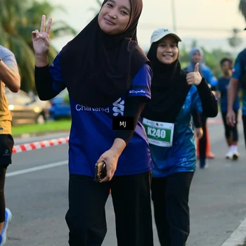 Runner Photo 4402736