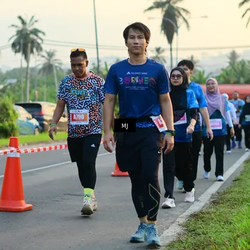 Runner Photo 4402810