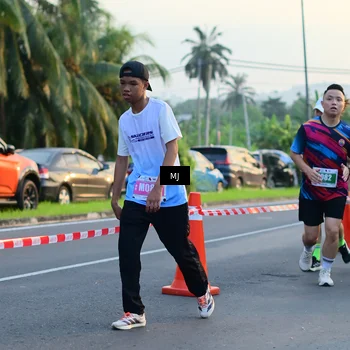 Runner Photo 4402901