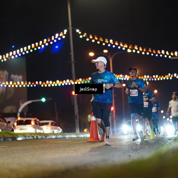 Runner Photo 4402980